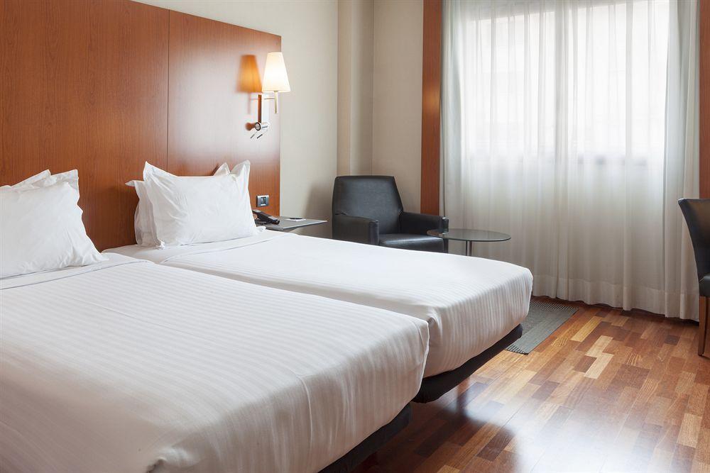 Ac Hotel Badajoz By Marriott Exteriör bild