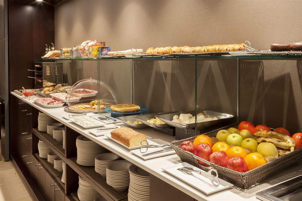 Ac Hotel Badajoz By Marriott Exteriör bild
