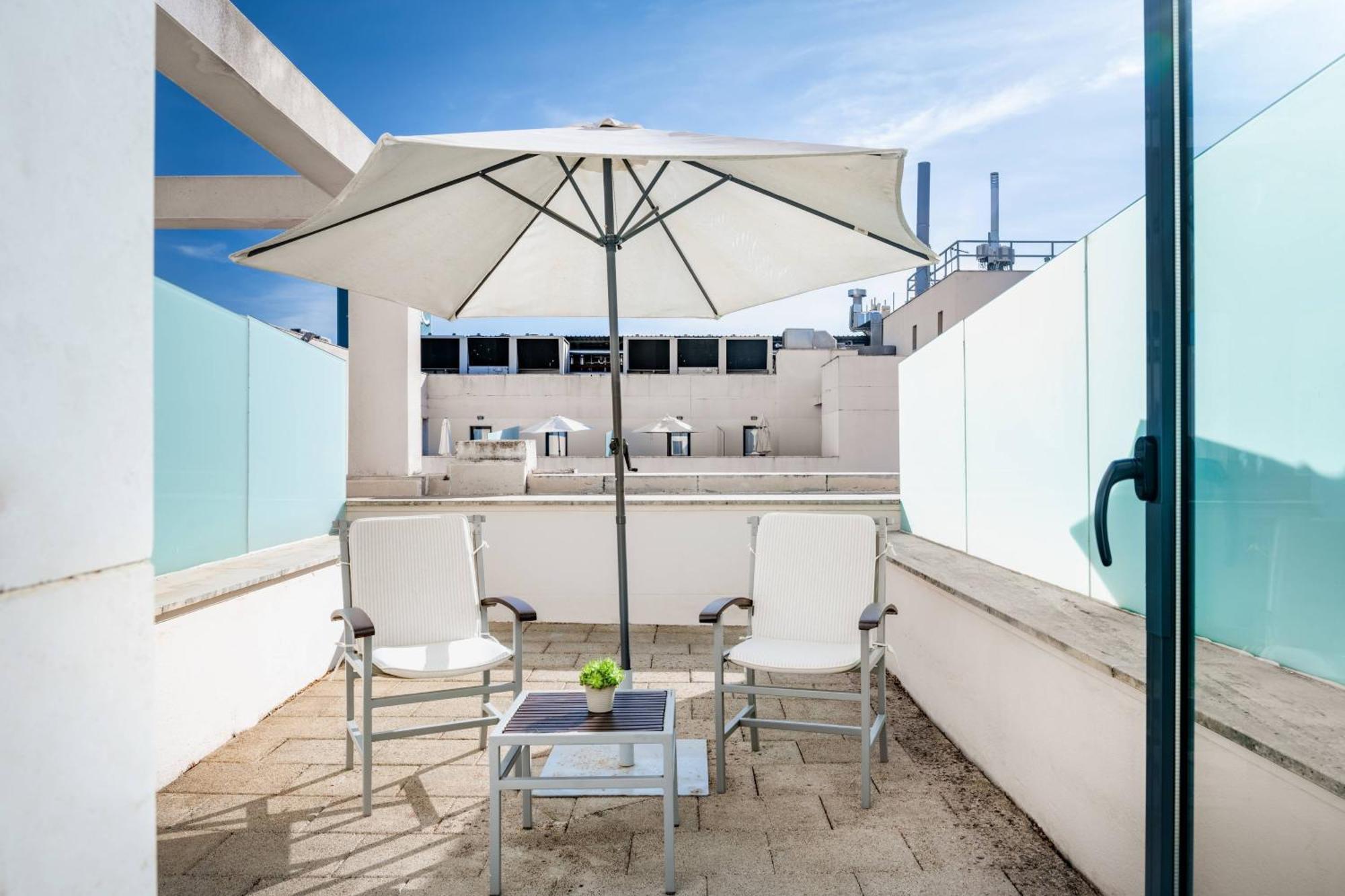 Ac Hotel Badajoz By Marriott Exteriör bild