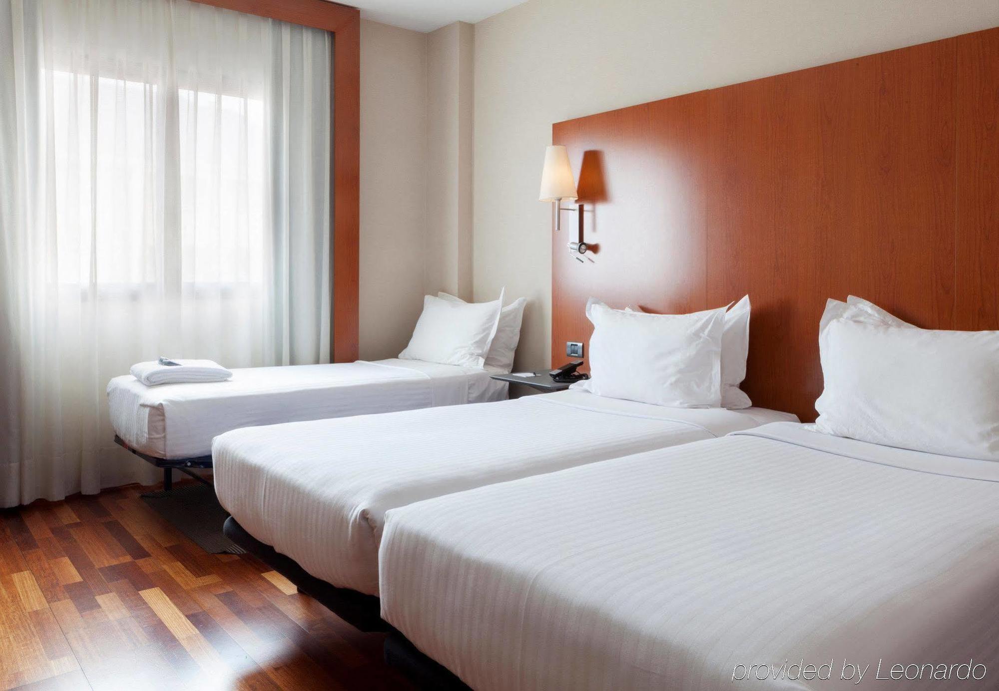 Ac Hotel Badajoz By Marriott Exteriör bild