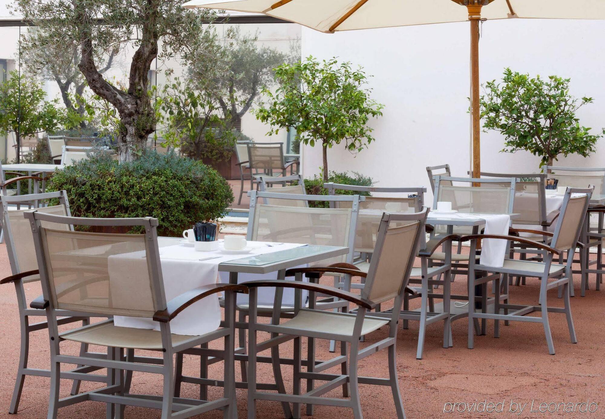 Ac Hotel Badajoz By Marriott Exteriör bild