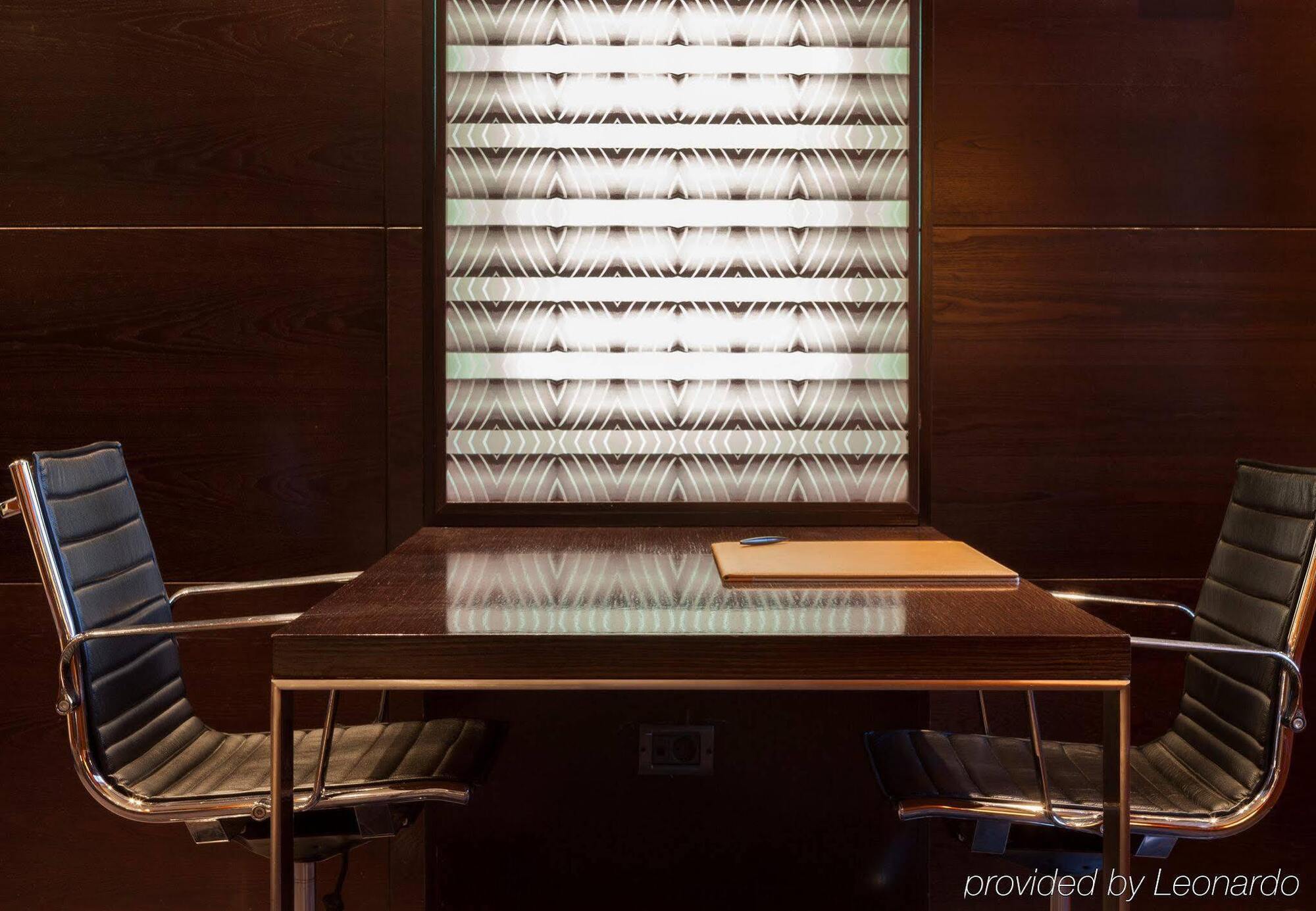 Ac Hotel Badajoz By Marriott Exteriör bild